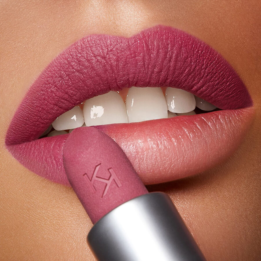 Powder Power Lipstick on Lip