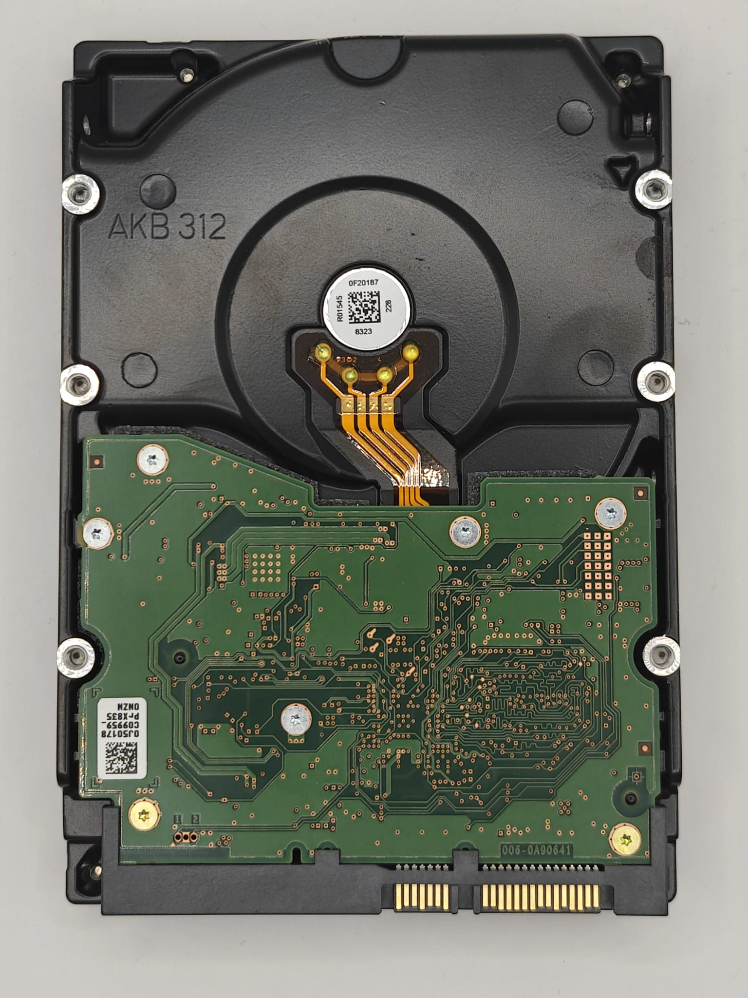 HGST Ultrastar 7K4000 4TB 3.5" SATA 6Gb/s Data Centre Hard Drive – Refurbished